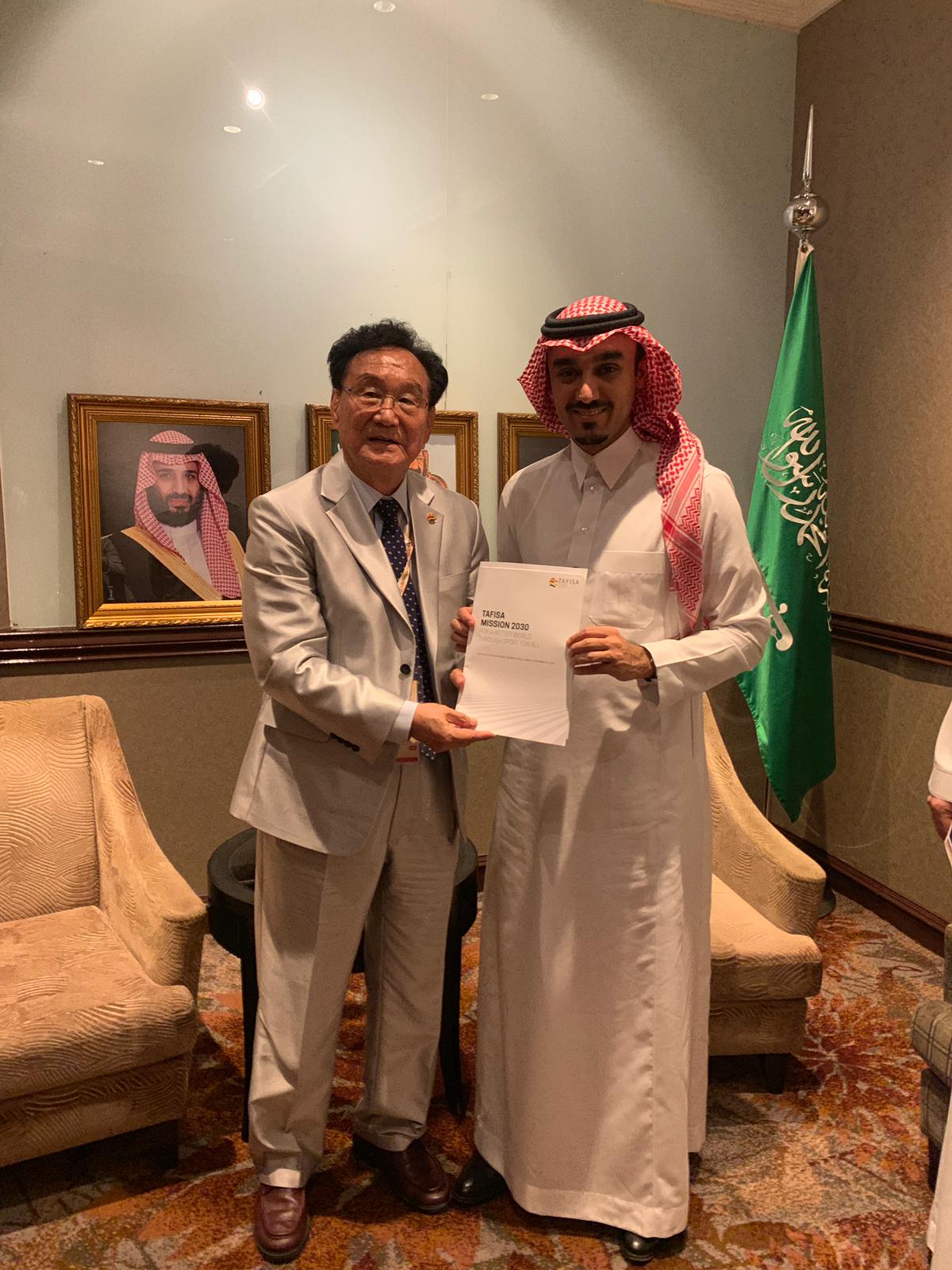 TAFISA President Ju-Ho Chang and Saudi Arabian Olympic Committee President HRH Prince Abdulaziz bin Turki Al Faisal 